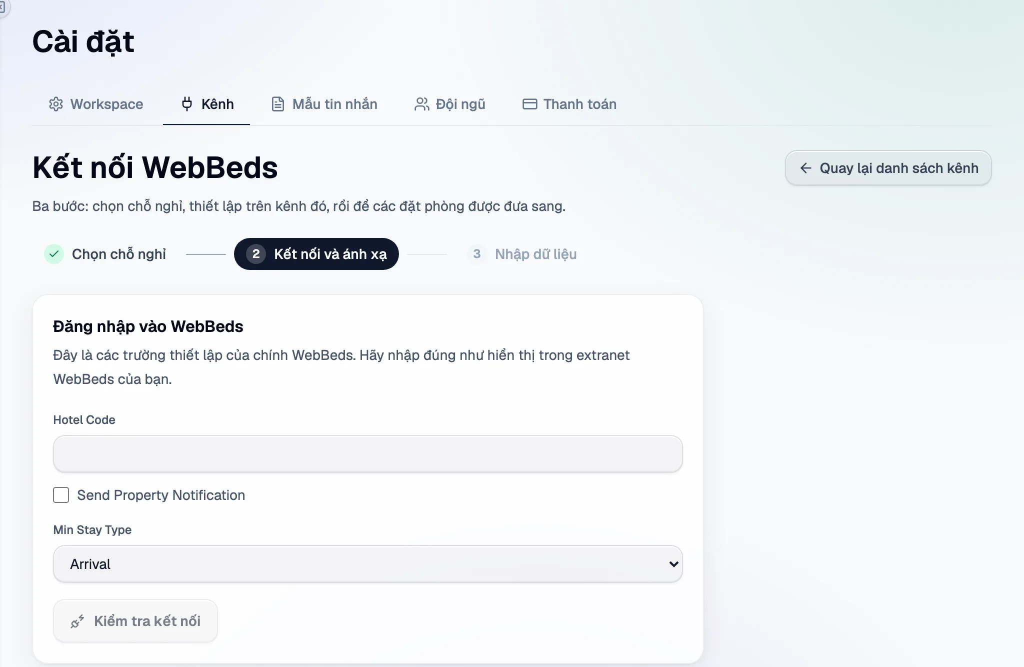 Bước 2 trong Santara AI: các trường thiết lập của WebBeds, rồi Kiểm tra kết nối.